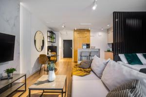 Bułgarska 59 - Zmysłowy Design & Komfort Balkon