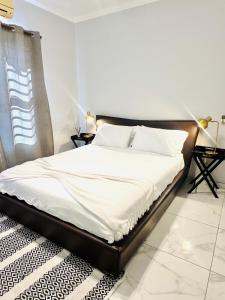 TETEK Spacious & Private Air-Conditioned 1-Bedroom