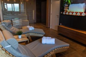 MB Villas