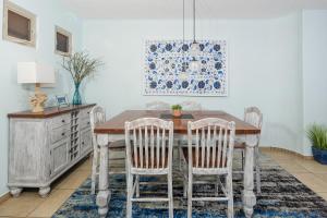 Oceanfront Condo - Private beach access