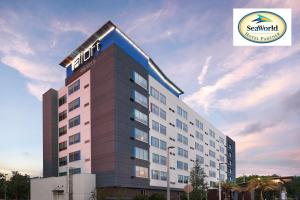 Aloft by Marriott Orlando at SeaWorld