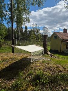 Dalslands-torp nära vattnet