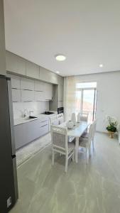 Selimi House