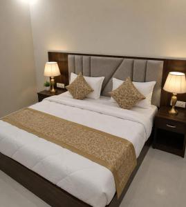 Hotel Urban Inn - The RK Hospitality Group #Prem Mandir #Chaar Dham Fully AC