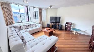 La Pradera Metro, 2 habitaciones, 2 baños con ducha, cocina equipada, lavadora, secadora, 1 parqueadero, wiffi