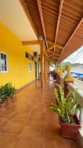 habitación full equipada cerca de playa 20minutos de la ciudad y centros comerciales y turísticos 10 minutos del aropuerto Panamá pasifico