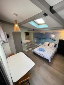 Studio Aix 1,3km centre ville Clim Parking gratuit