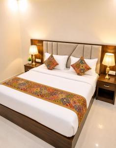 Hotel Urban Inn - The RK Hospitality Group #Prem Mandir #Chaar Dham Fully AC