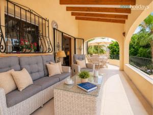 Villa Safran by HMR Holidays