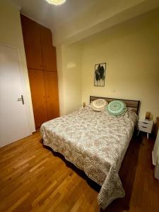 Two-Bedroom cosy apartment Alimos Riviera