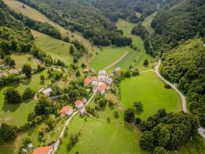 Holiday house Pod Ledinco