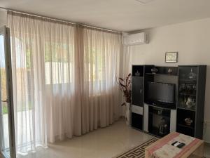Tara Apartment