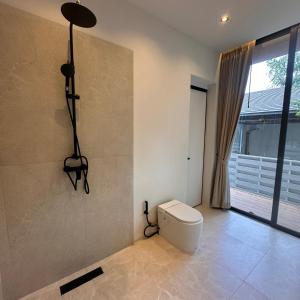Suave Villa 3BR Forest Retreat KPN