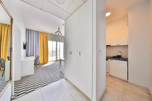 Prymasa Tysiąclecia 83A By Perfect Apart 227