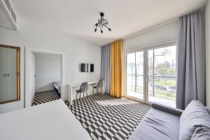 Prymasa Tysiąclecia 83A By Perfect Apart 227