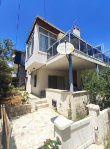 Duplex on the Mediterranean coast