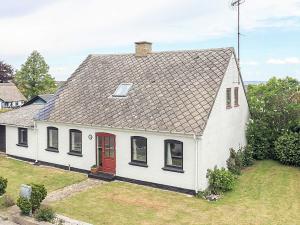 6 person holiday home in Søby Ærø