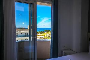 Rumani 3 Islands Hotel