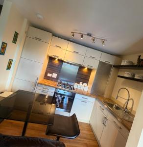 Prime Four House - Perfect for Short & Business stays