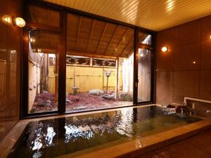Shoji Mount Hotel