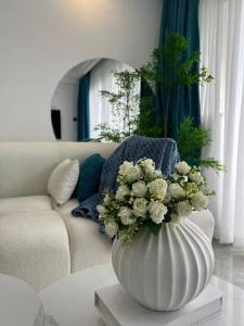 Polaris residence