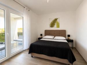 Villa H