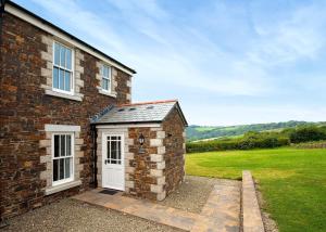 Green Acres Cottages