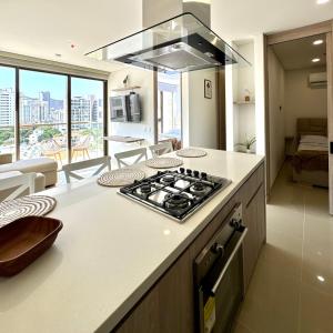 Central 2BR Apt with Great Location and Top Amenities