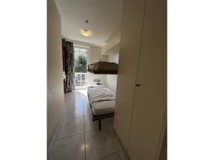 Central Apartment Near the Beach