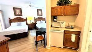 Right Direction Rentals Studio Villa 9119