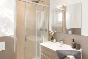 Penthouse Meda 169 -Modern Apartment near Tiburtina By RHR