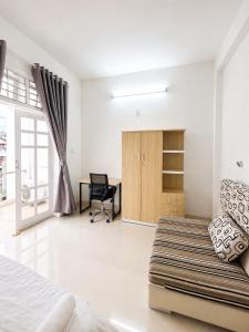 A room in Cool House