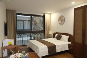 Spring Suites by Tai Tam
