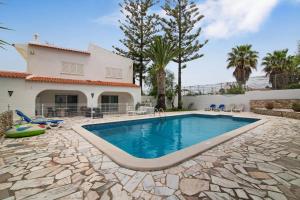 Vila Carvoeiro