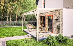 2 Bedroom Beautiful Home In Kopalino