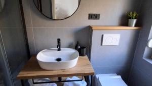 Villa Lara with pool&whirpool&pet friendly&100m from the sea- Rab by Villas Guide