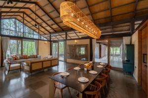 SaffronStays Lokahi