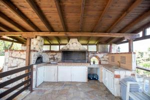 Eco Stone Villa with Private Pool and Jacuzzi