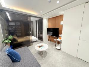 KM House 5, Studio Suite, 1 Queen Bed, 강남 서초