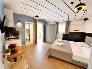 Modern Studio Nr12 private Kitchenette, Bathroom, Balcony