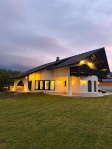 Julien House