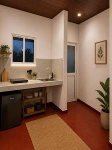 Modern Cozy Stay Near Dambulla City