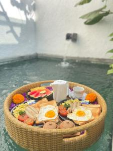 2BR Private Pool Beach Villa Near Sanur & Ubud