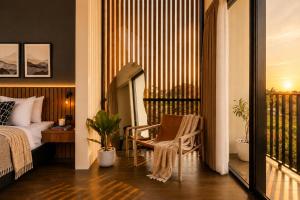 Private Pool Villa Overlooking Rice Fields