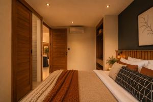 Private Pool Villa Overlooking Rice Fields