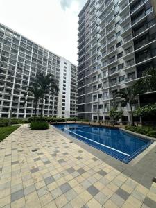 Near Airport Malls Shore 3