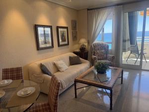 Apartamento con Espectaculares Vistas al Mar Muchavista by Turihome
