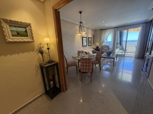 Apartamento con Espectaculares Vistas al Mar Muchavista by Turihome