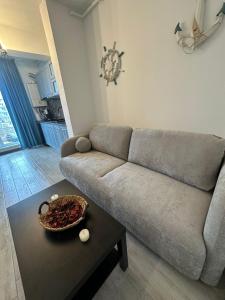 SunSet Waves Apartment - Beach Pool & Spa Resort langa plaja