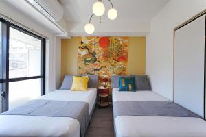 10 minutes to Shibuya by train, 2 beds, great access, Yoyogi Uehara